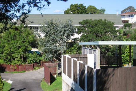 Photo of property in 1/9 Tudor Place, Mairangi Bay, Auckland, 0630