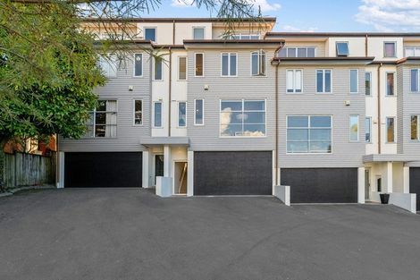 Photo of property in 6l Carlton Gore Road, Grafton, Auckland, 1023