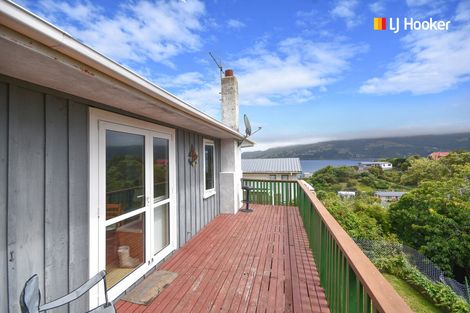 Photo of property in 15 Porterfield Street, Macandrew Bay, Dunedin, 9014