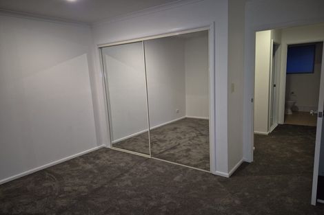 Photo of property in 17 Trimaran Drive, Gulf Harbour, Whangaparaoa, 0930