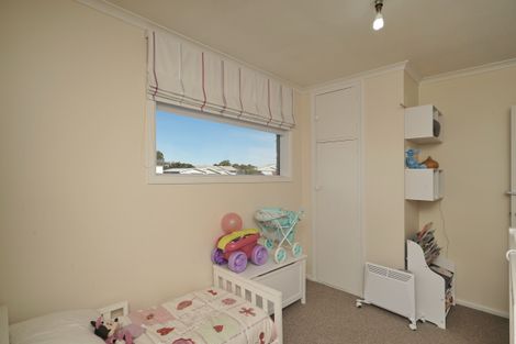 Photo of property in 6 Hodgson Avenue, Kaiapoi, 7630