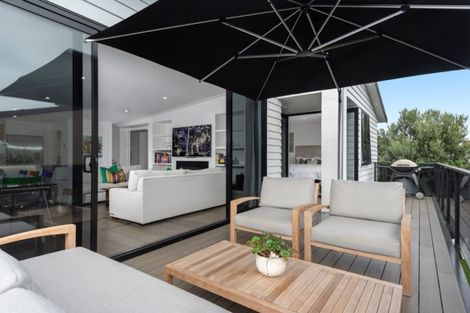 Photo of property in 118a Muricata Avenue, Mount Maunganui, 3116