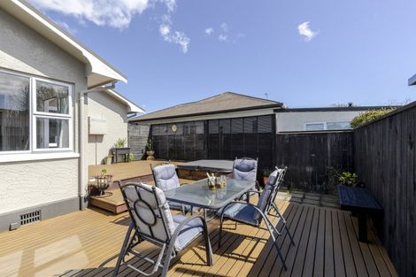 Photo of property in 317 Carrington Street, Vogeltown, New Plymouth, 4310
