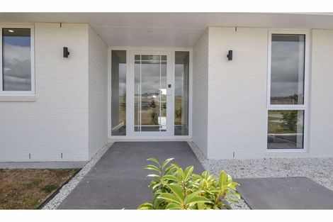 Photo of property in 4 Fernbird Grove, Kerikeri, 0294