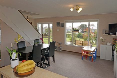 Photo of property in 201 Centre Street, Heidelberg, Invercargill, 9812