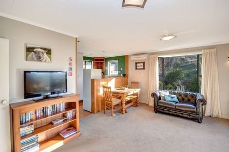 Photo of property in 17 Hereweka Street, Portobello, Dunedin, 9014