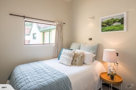 Photo of property in 35 Burma Road, Khandallah, Wellington, 6035