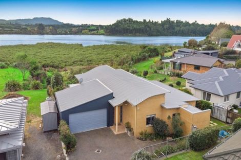 Photo of property in 6 Belmont Rise, Katikati, 3129