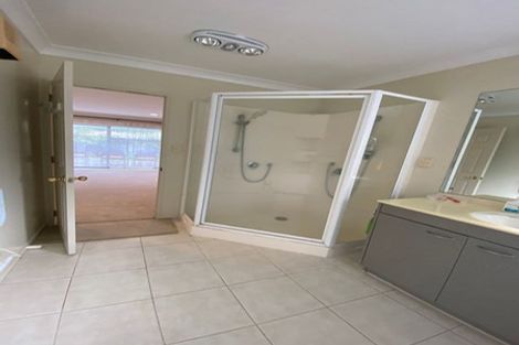 Photo of property in 10 Mullagh Place, East Tamaki Heights, Auckland, 2016