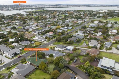 Photo of property in 61 Taylor Road, Mangere Bridge, Auckland, 2022
