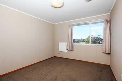 Photo of property in 38 Juniper Road, Sunnynook, Auckland, 0620