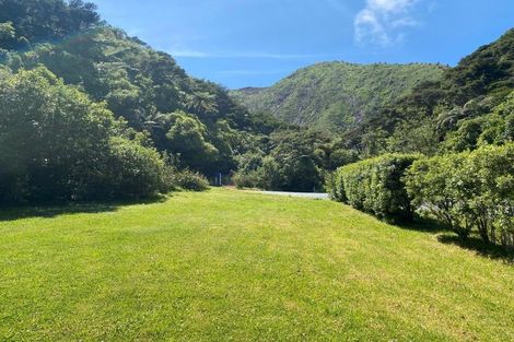 Photo of property in 1317 Abel Tasman Drive, Tata Beach, Takaka, 7183