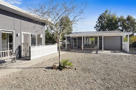 Photo of property in 27 Loburn Whiterock Road, Loburn, Rangiora, 7472