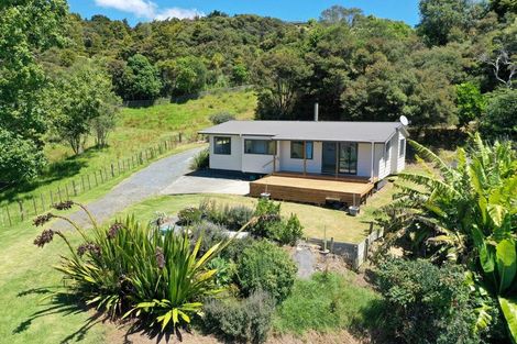 Photo of property in 1 Wairimu Way, Waipu, 0582