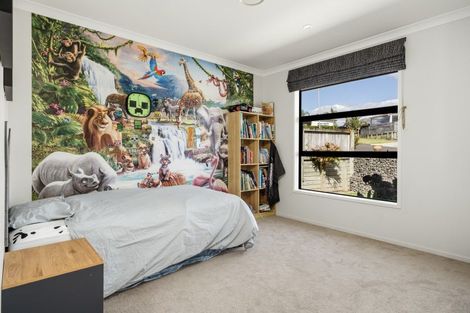 Photo of property in 21 Benmore Crescent, Pyes Pa, Tauranga, 3112