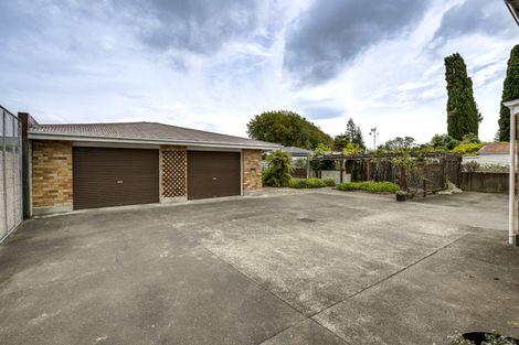 Photo of property in 12 Mill Road, Clive, 4102