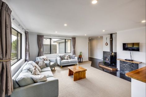 Photo of property in 9 Beamish Street, Frimley, Hastings, 4120