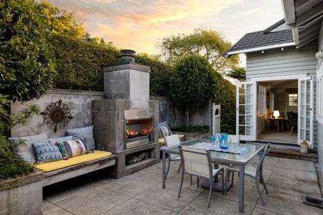 Photo of property in 326 River Road, Claudelands, Hamilton, 3214