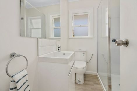 Photo of property in 3a Stanhope Road, Mount Wellington, Auckland, 1051