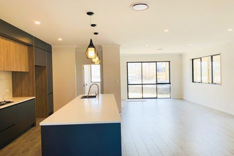 Photo of property in 41 Ksenia Drive, Flat Bush, Auckland, 2019