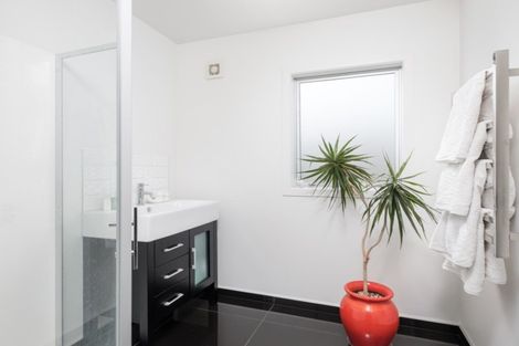 Photo of property in 10 Makorori Beach Road, Makorori, Gisborne, 4073