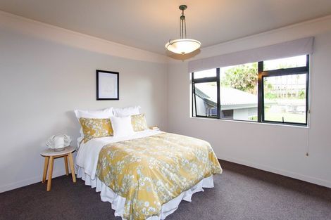 Photo of property in 19 Oakland Avenue, Saint Johns Hill, Whanganui, 4500