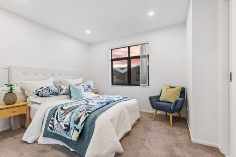 Photo of property in 6 Whakatere Lane, Hobsonville, Auckland, 0616