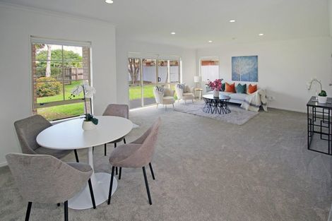Photo of property in 18 Regalwood Place, Favona, Auckland, 2024