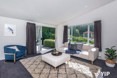 Photo of property in 35 Meadowcroft Grove, Johnsonville, Wellington, 6037