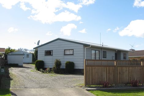 Photo of property in 3 Mansell Crescent, Bulls, 4818