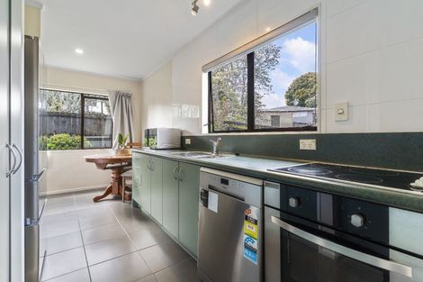 Photo of property in 1/98 Barrys Road, Glendene, Auckland, 0602