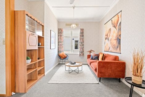 Photo of property in 130 Surrey Street, Forbury, Dunedin, 9012