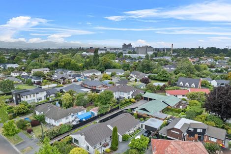 Photo of property in 2/65a Hamilton Avenue, Ilam, Christchurch, 8041