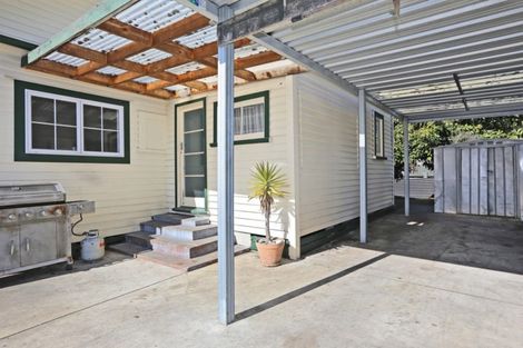 Photo of property in 809 Princes Street, Parkvale, Hastings, 4122