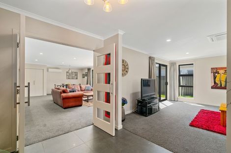 Photo of property in 18 Sunhaven Cove, Cromwell, 9310