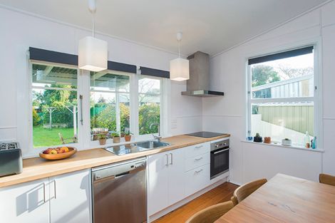 Photo of property in 3 Wellington Street, Te Hapara, Gisborne, 4010