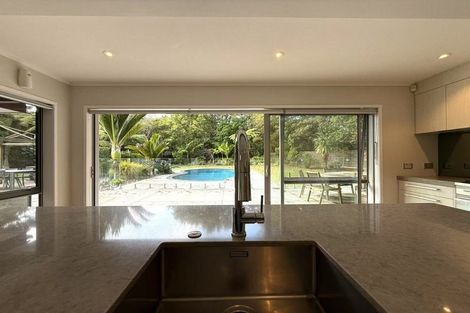 Photo of property in 26 Kingfisher Grove, Greenhithe, Auckland, 0632