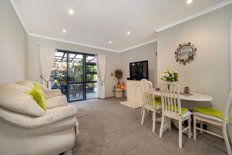 Photo of property in 9b Mattson Road, Pakuranga, Auckland, 2010