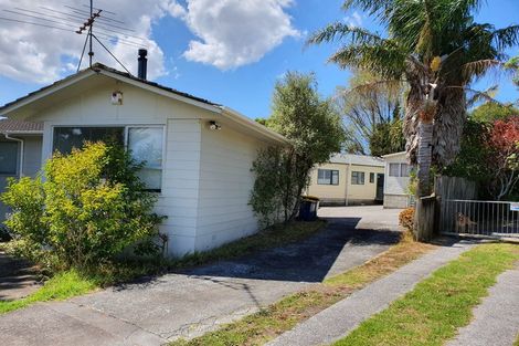 Photo of property in 24 Fairdale Place, Birkdale, Auckland, 0626