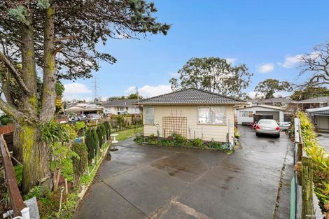 Photo of property in 11 Pesaro Place, Clover Park, Auckland, 2023