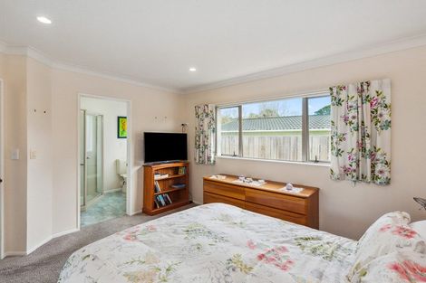 Photo of property in 474 Te Moana Road, Waikanae, 5036