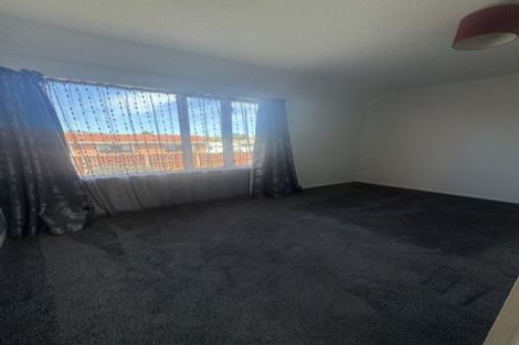 Photo of property in 132a Warren Crescent, Hillmorton, Christchurch, 8025