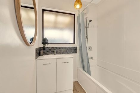 Photo of property in 21 Courage Road, Amberley, 7410