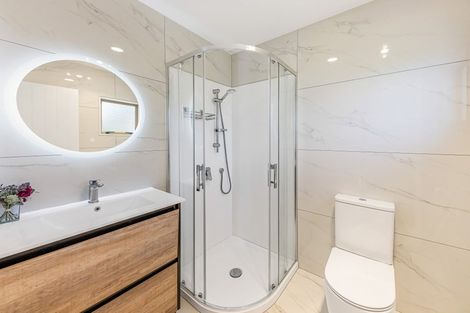 Photo of property in 33 Gala Place, Henderson, Auckland, 0612