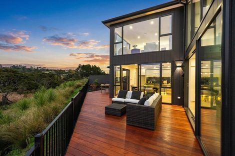 Photo of property in 51 Streamview Way, Long Bay, Auckland, 0630
