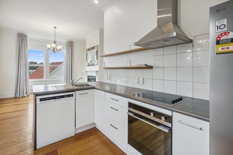 Photo of property in 24 Charlotte Avenue, Brooklyn, Wellington, 6021