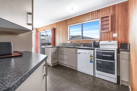 Photo of property in 40 Wairoa Place, Tokoroa, 3420