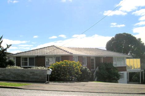 Photo of property in 69 Waimumu Road, Massey, Auckland, 0614