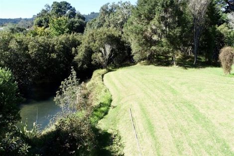 Photo of property in 102 South Highway East, Whitianga, 3510