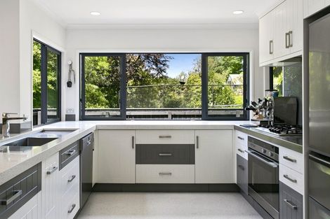 Photo of property in 34 Matuku Street, Two Mile Bay, Taupo, 3330